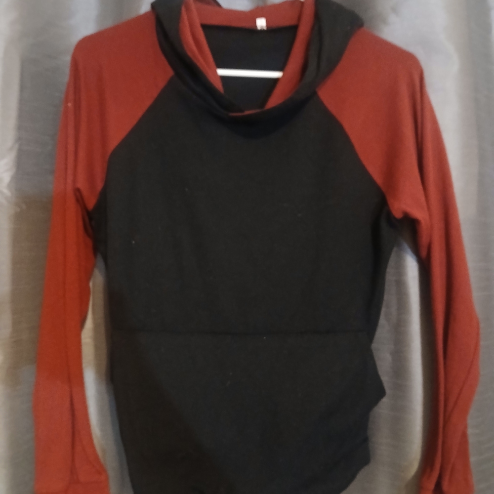 Cozy‎ Kids Hoodie in Black and Red